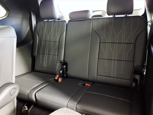 New 2026 Buick Enclave Avenir w/ Super Cruise Package image 9