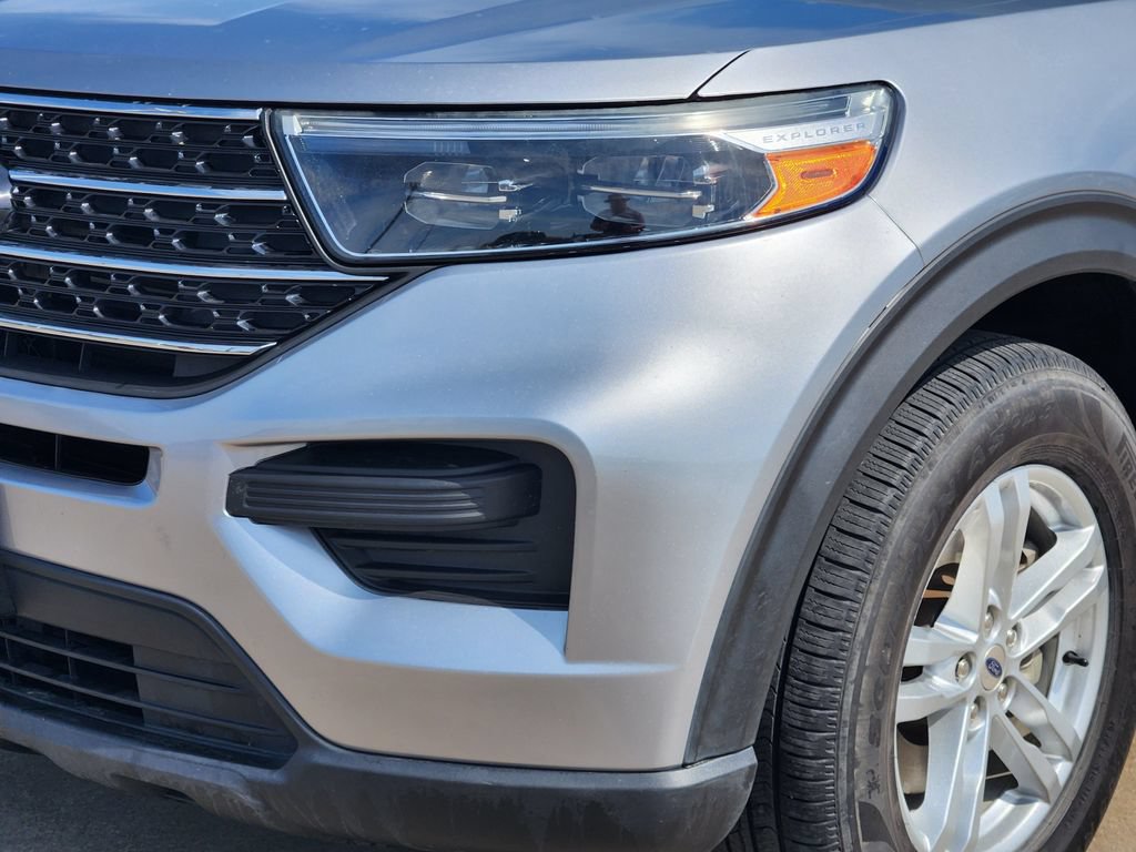 Used 2021 Ford Explorer XLT RWD image 8