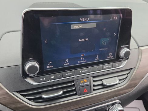 Used 2024 Nissan Altima 2.5 SV image 20