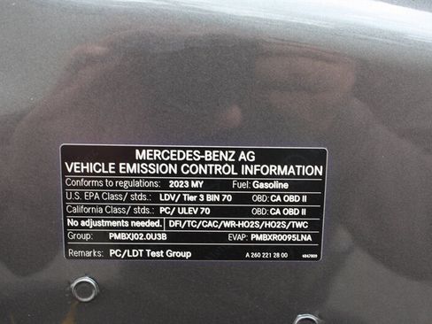 Used 2023 Mercedes-Benz GLA 250 w/ Premium Package image 28