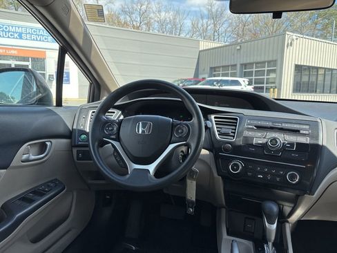 Used 2013 Honda Civic LX image 8