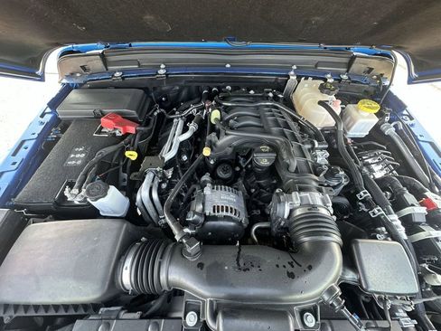 Used 2022 Jeep Gladiator Overland w/ Popular Equipment Package image 25