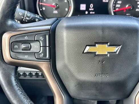 Used 2023 Chevrolet Silverado 2500 High Country w/ Z71 Off-Road Package image 33