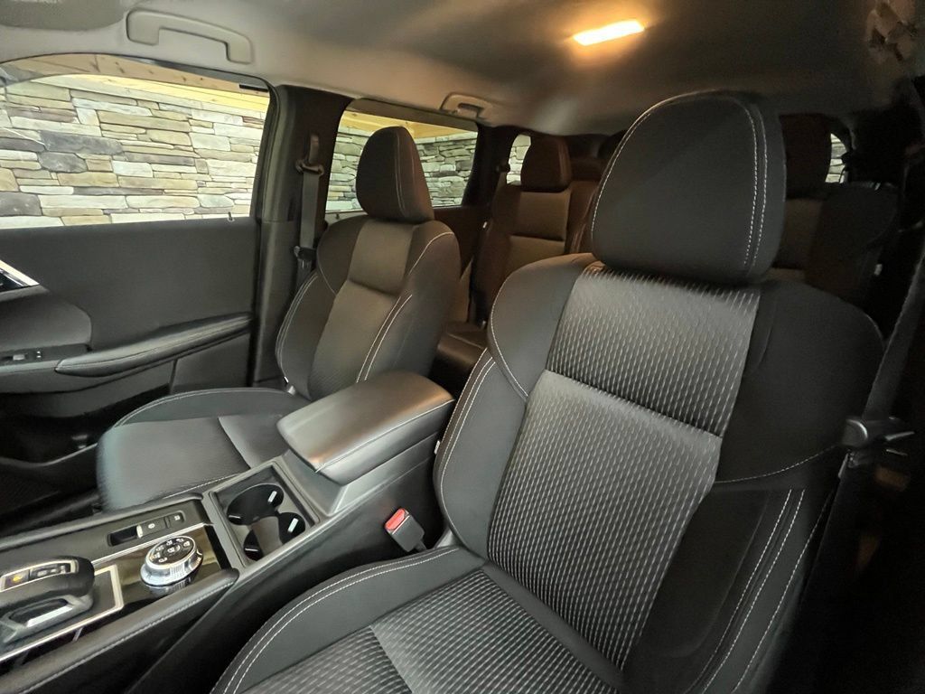 Used 2022 Mitsubishi Outlander ES AWD/4WD image 28