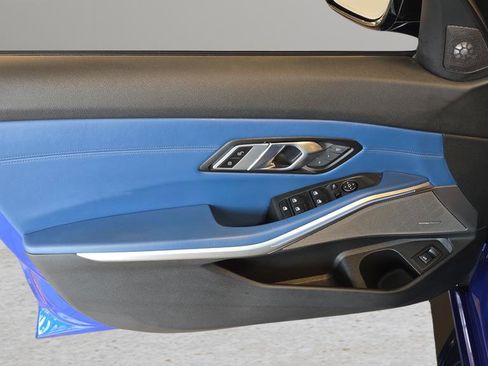 Used 2023 BMW M3 Competition w/ Executive Package image 7