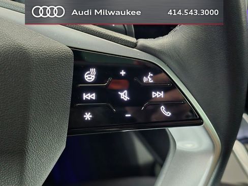 Used 2023 Audi Q4 e-tron Premium Plus w/ Premium Plus AWD/4WD image 31