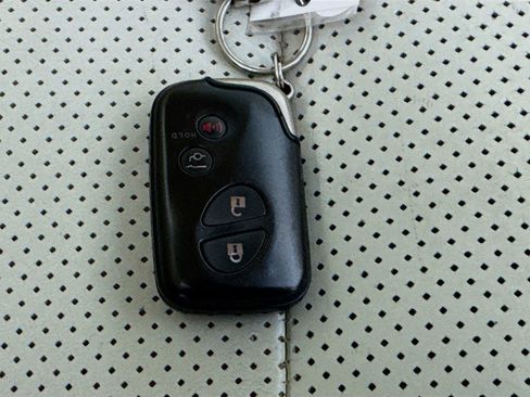 Used 2014 Lexus GX 460 Luxury image 39