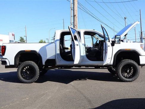Used 2022 GMC Sierra 3500 Denali AWD/4WD image 45