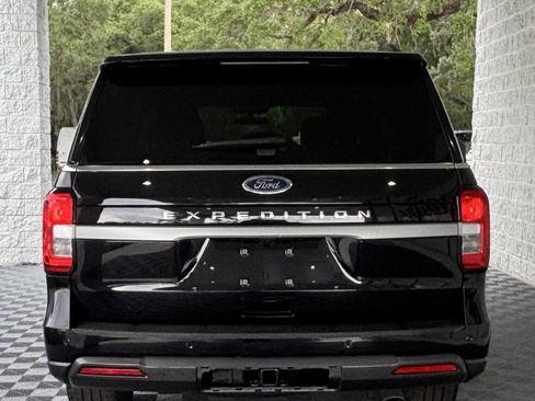 Used 2023 Ford Expedition XL AWD/4WD image 7