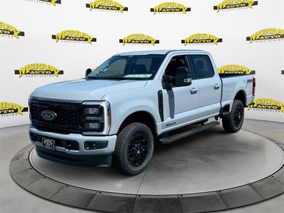 New 2025 Ford F250 Lariat w/ Black Appearance Package