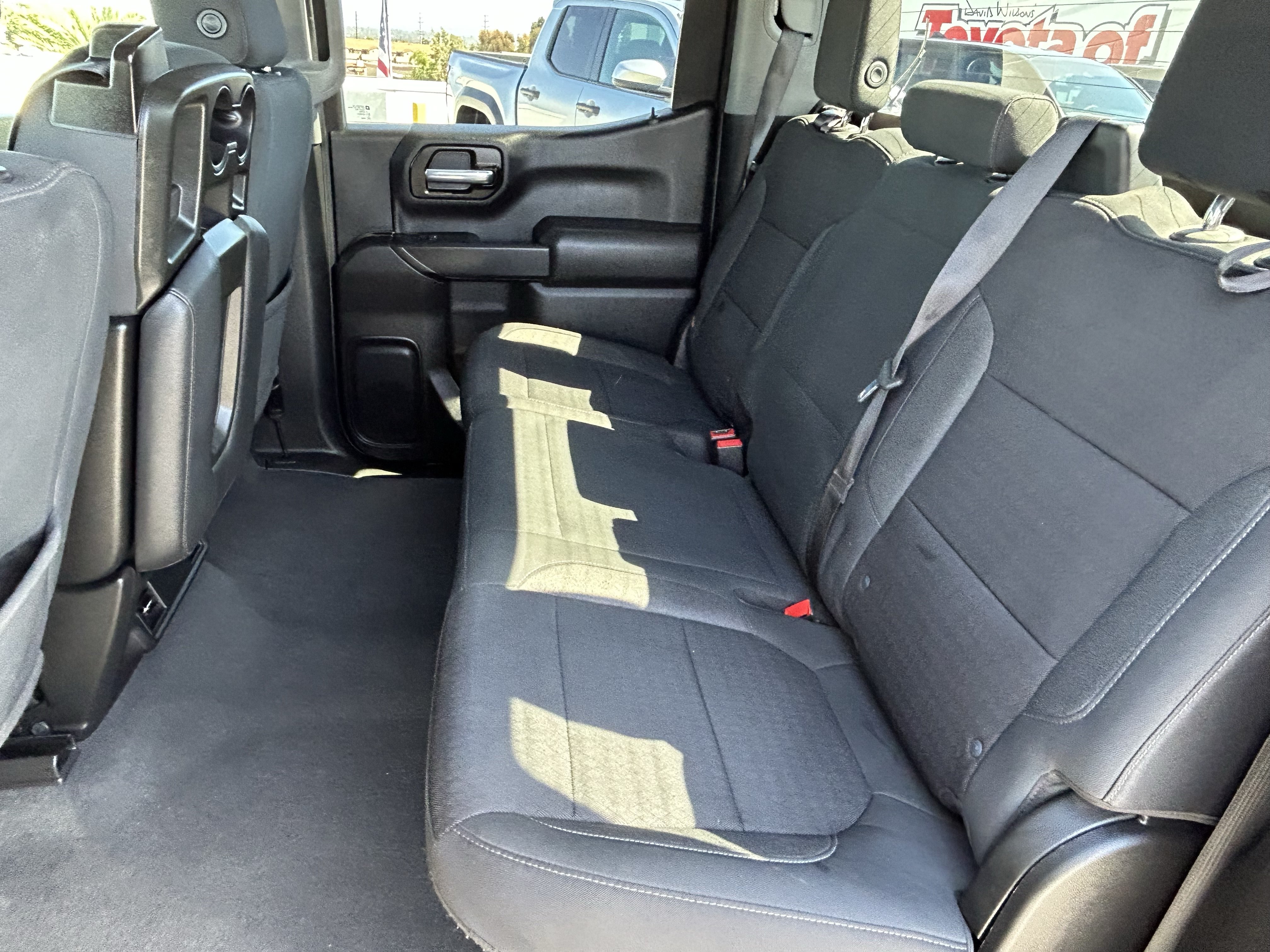 Used 2022 Chevrolet Silverado 1500 Custom w/ Safety Confidence Package AWD/4WD image 15