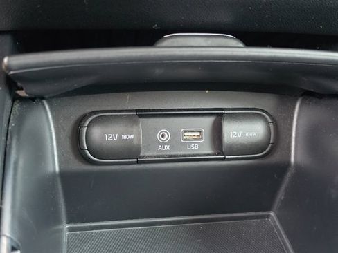 Used 2019 Kia Sorento FWD image 25