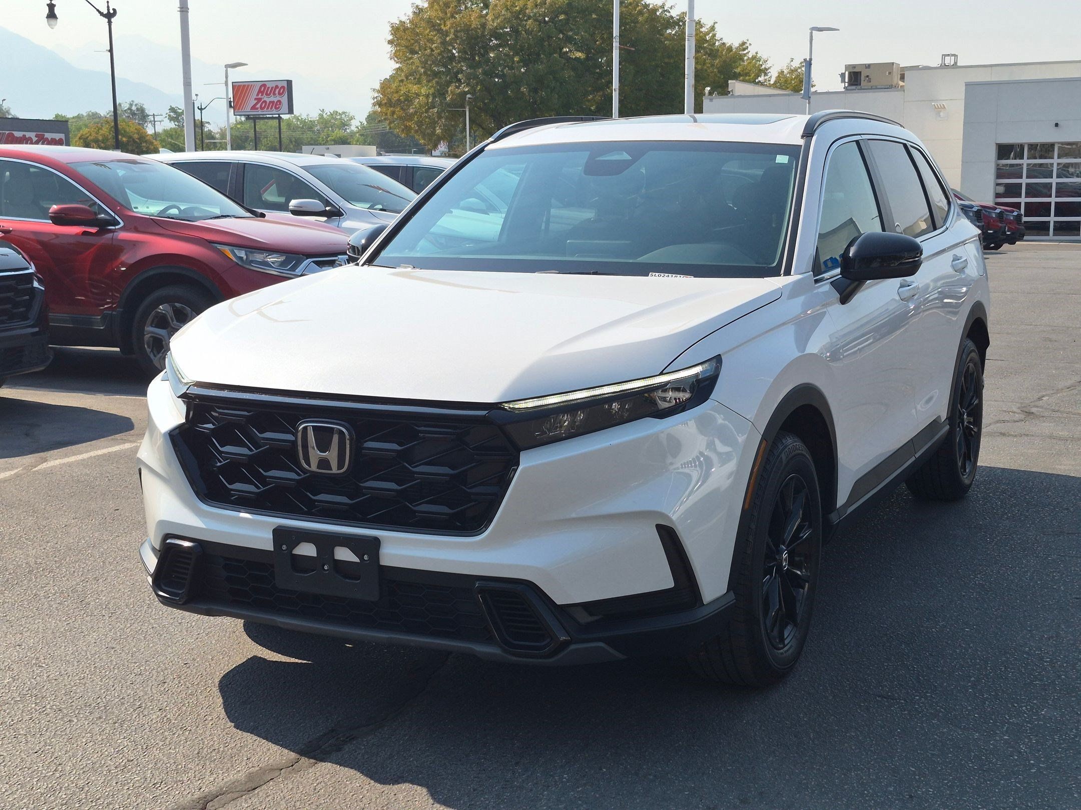 Used 2025 Honda CR-V Sport image 10