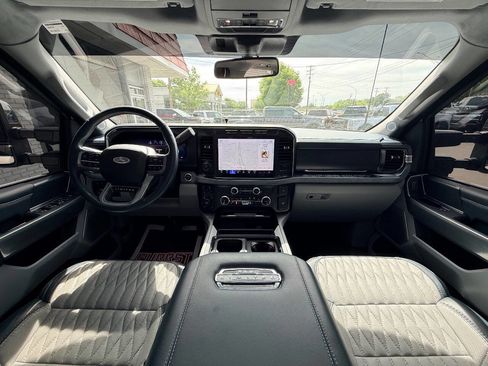 Used 2024 Ford F250 Limited w/ FX4 Off-Road Package image 37
