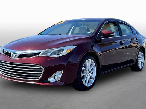 Used 2013 Toyota Avalon XLE Touring image 1