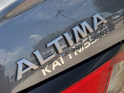 New 2025 Nissan Altima 2.5 S image 9