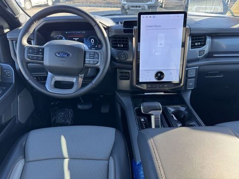 Used 2025 Ford F150 Lightning Lariat image 11