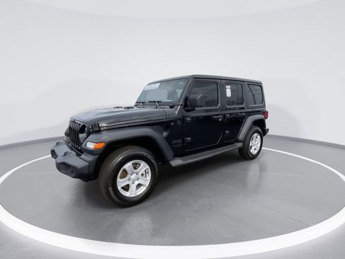 Used 2021 Jeep Wrangler Unlimited Sport AWD/4WD image 4