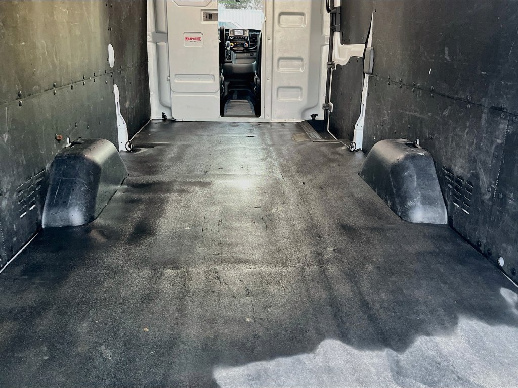 Used 2023 Ford Transit 250 148 High Roof Extended w/ Load Area Protection Package RWD image 29