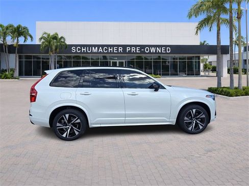 Used 2021 Volvo XC90 T6 R-Design w/ Climate Package image 8