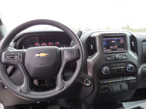 New 2026 Chevrolet Silverado 1500 W/T w/ WT Value Package image 14