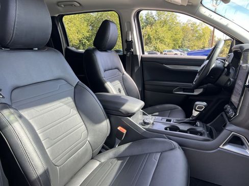 New 2025 Ford Ranger Lariat w/ FX4 Off-Road Package image 26