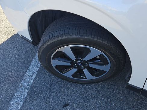 Used 2018 Subaru Forester 2.5i Premium image 3