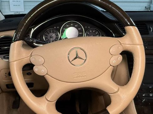 Used 2006 Mercedes-Benz CLS 500 image 15