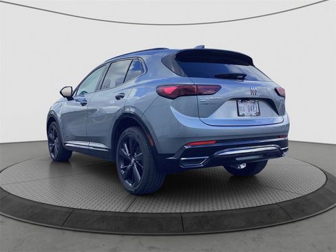 Used 2025 Buick Envision Sport Touring image 5