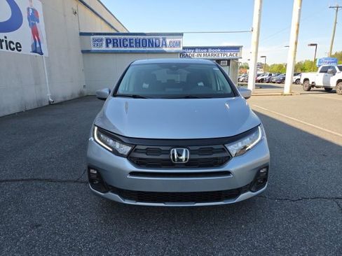 New 2026 Honda Odyssey EX-L image 2