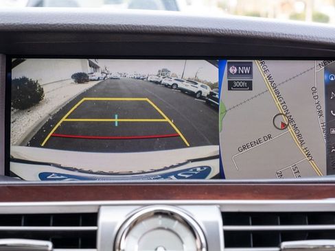 Used 2017 Lexus LS 460 image 20