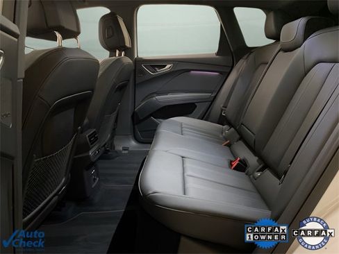 Used 2024 Audi Q4 e-tron Premium Plus w/ Premium Plus image 66