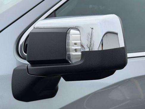 New 2026 GMC Sierra 1500 SLT w/ SLT Premium Plus Package image 39