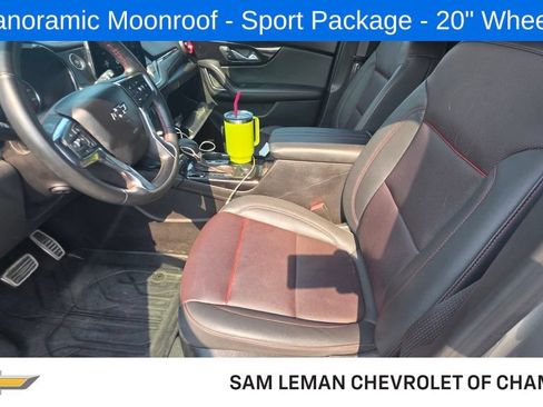 Used 2025 Chevrolet Blazer RS w/ LPO, 'HIT The Road' Package AWD/4WD image 5