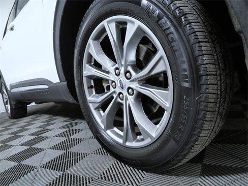 Certified 2023 Ford Explorer XLT w/ Equipment Group 202A image 2