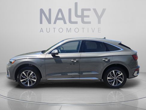 Used 2023 Audi Q5 2.0T Premium w/ Convenience Package AWD/4WD image 2