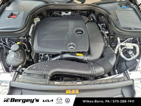 Used 2022 Mercedes-Benz GLC 300 4MATIC image 29