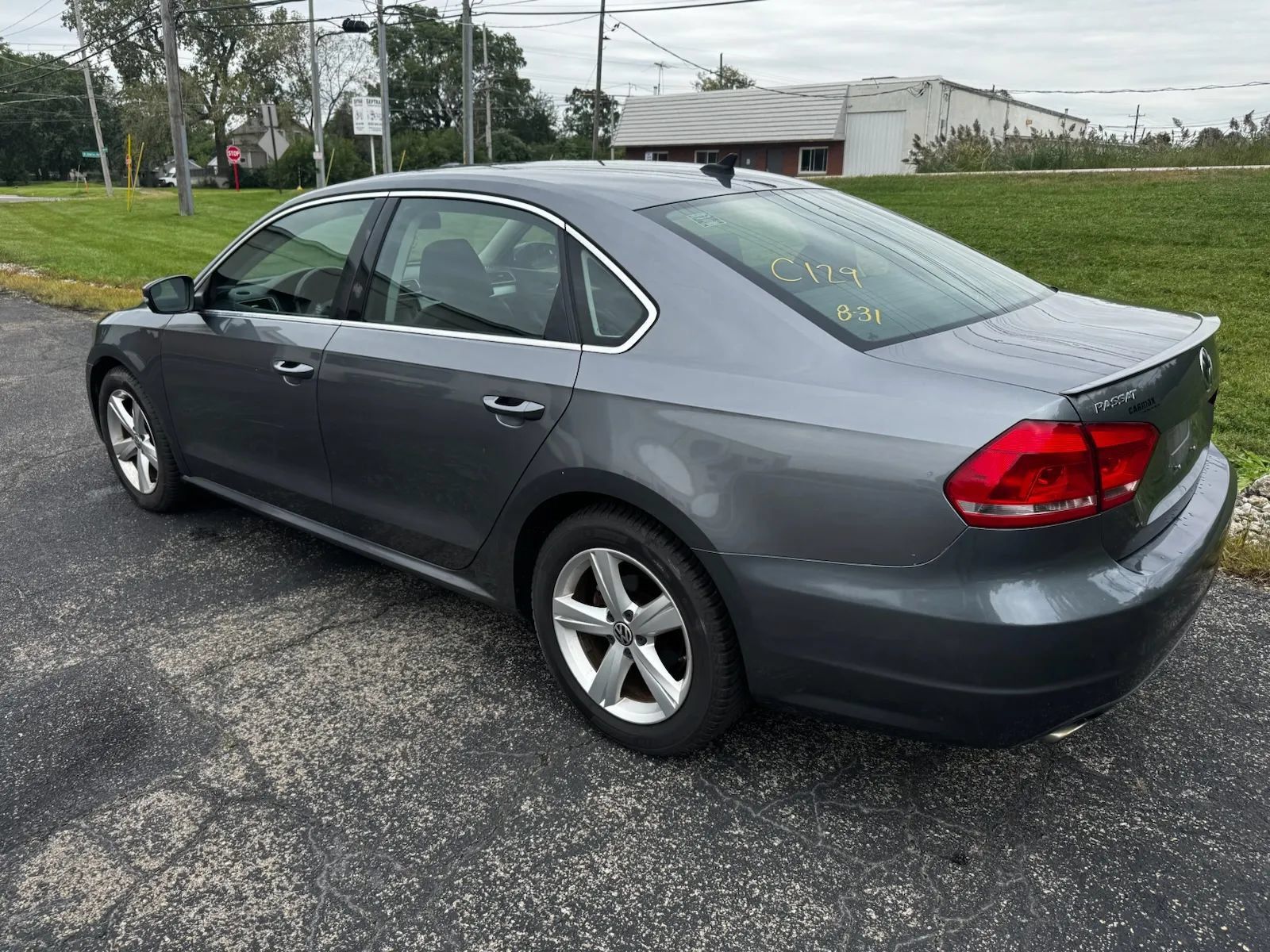 Used 2013 Volkswagen Passat 2.5 SE FWD image 4