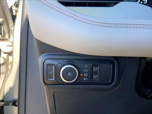 New 2026 Ford Explorer Active w/ Active Comfort Package image 20