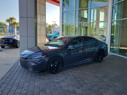 Used 2025 Toyota Camry SE