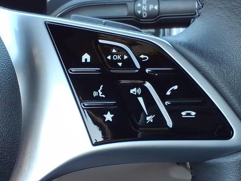 Certified 2025 Mercedes-Benz GLB 250 GLB 250 image 25