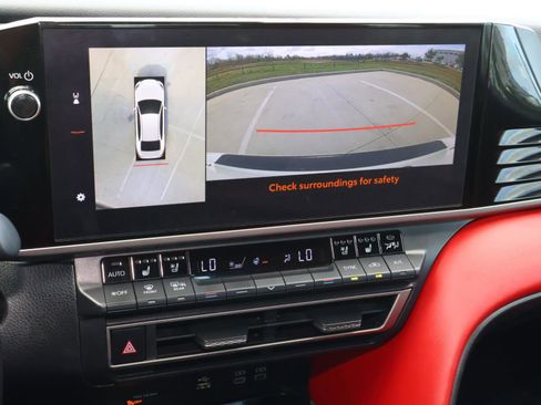 Used 2025 Toyota Camry XSE w/ Premium Plus Package image 28