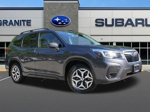 Used 2020 Subaru Forester Premium AWD/4WD image 3