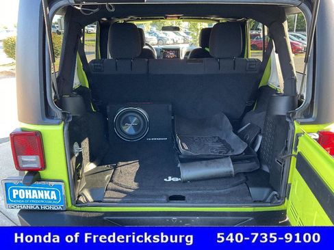 Used 2016 Jeep Wrangler Unlimited Sport w/ Connectivity Group AWD/4WD image 20