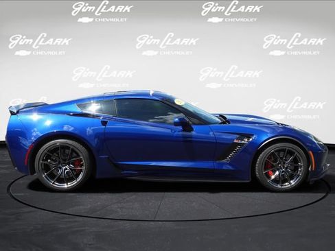 Certified 2018 Chevrolet Corvette Z06 RWD image 17
