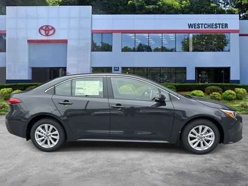 New 2026 Toyota Corolla XLE image 2