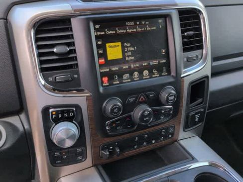 Used 2017 RAM 1500 Laramie w/ Convenience Group AWD/4WD image 27