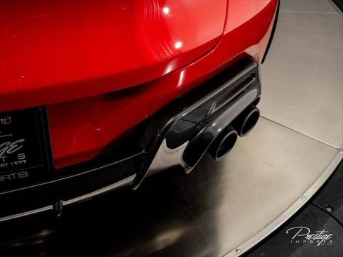 Used 2025 Ferrari Purosangue AWD/4WD image 10