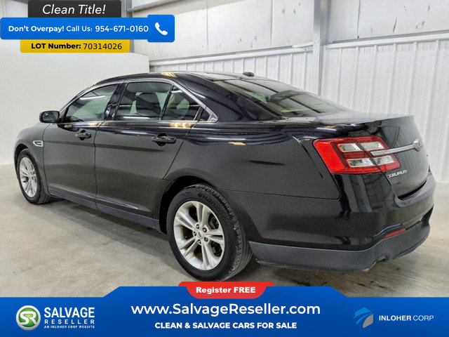 Used 2017 Ford Taurus SE FWD image 3