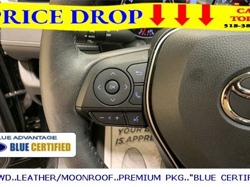 Used 2022 Toyota RAV4 XLE Premium image 34